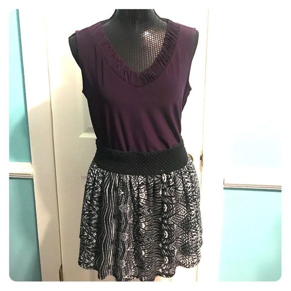 Animal Print Mini Skirt - Picture 1 of 3